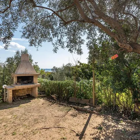 Martina Nyaraló Costa Rei